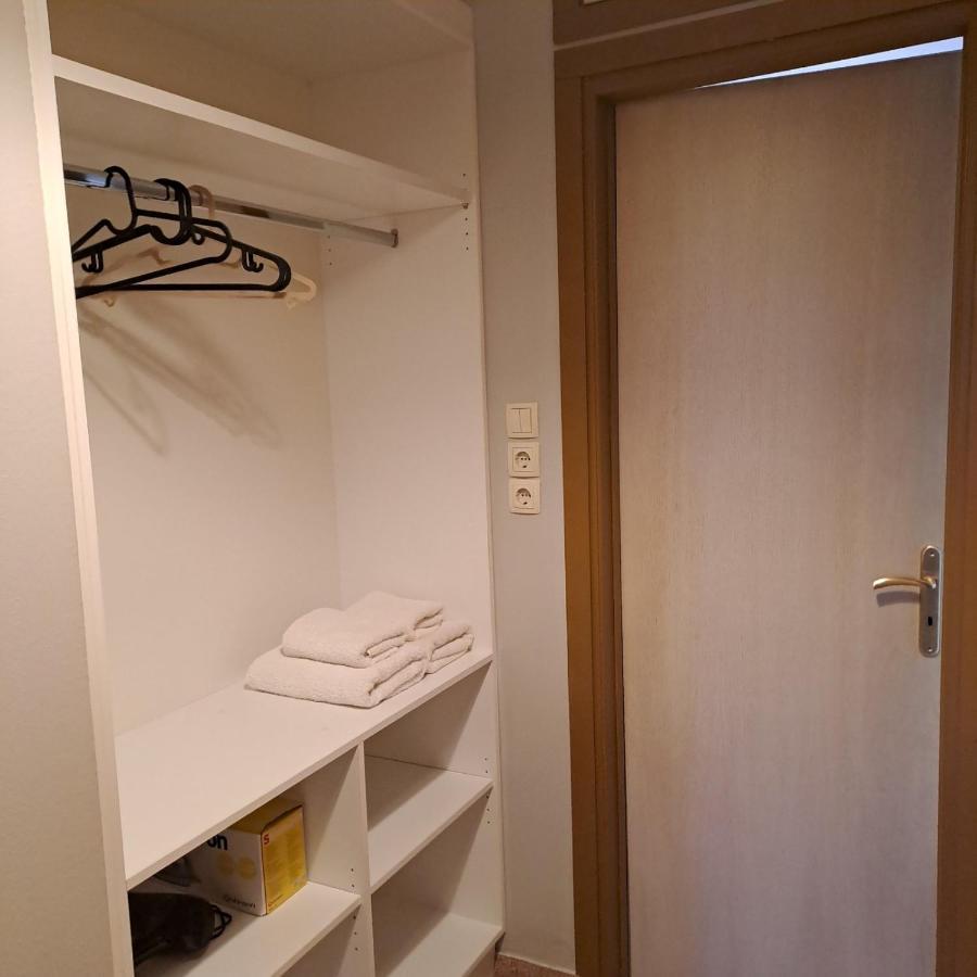 Dimitris Place Near Athens Airport Koropi Exterior photo