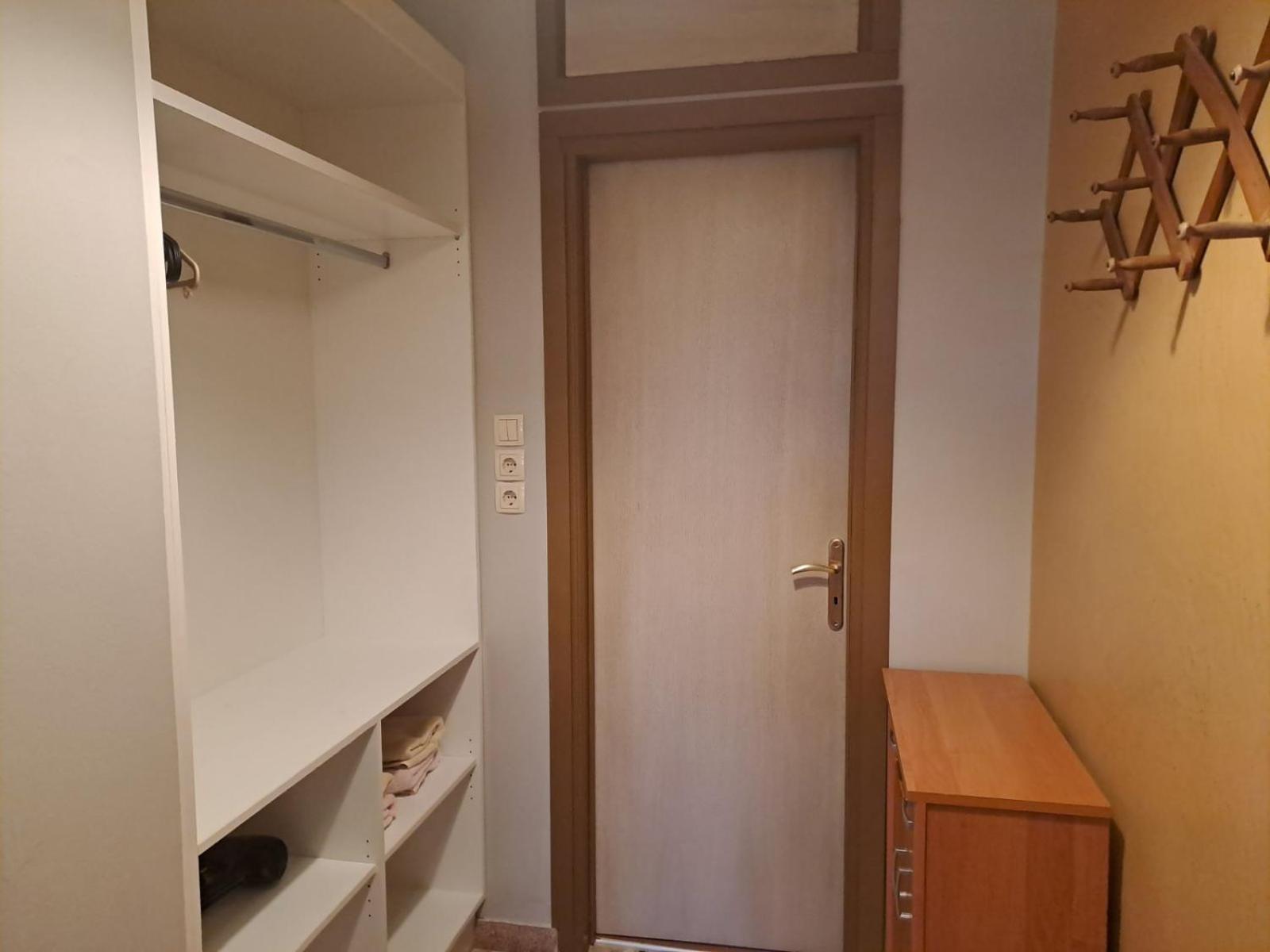 Dimitris Place Near Athens Airport Koropi Exterior photo