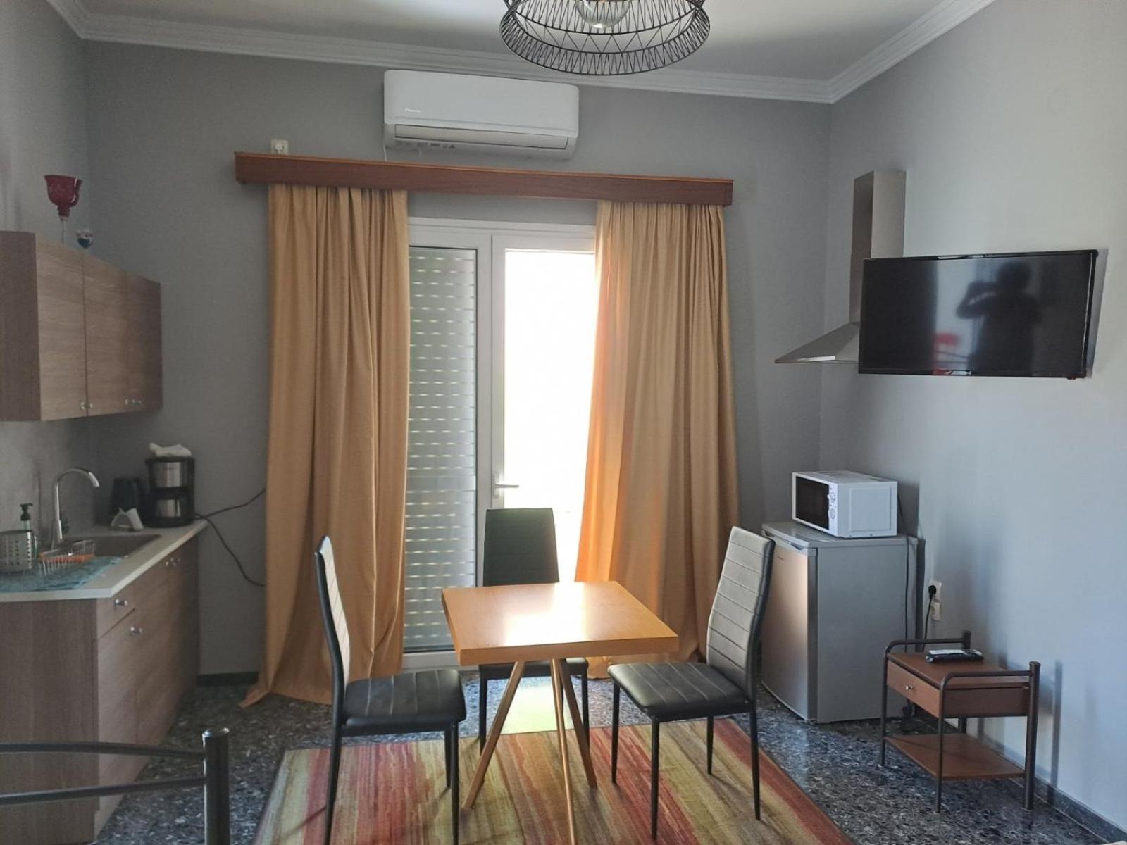 Dimitris Place Near Athens Airport Koropi Exterior photo